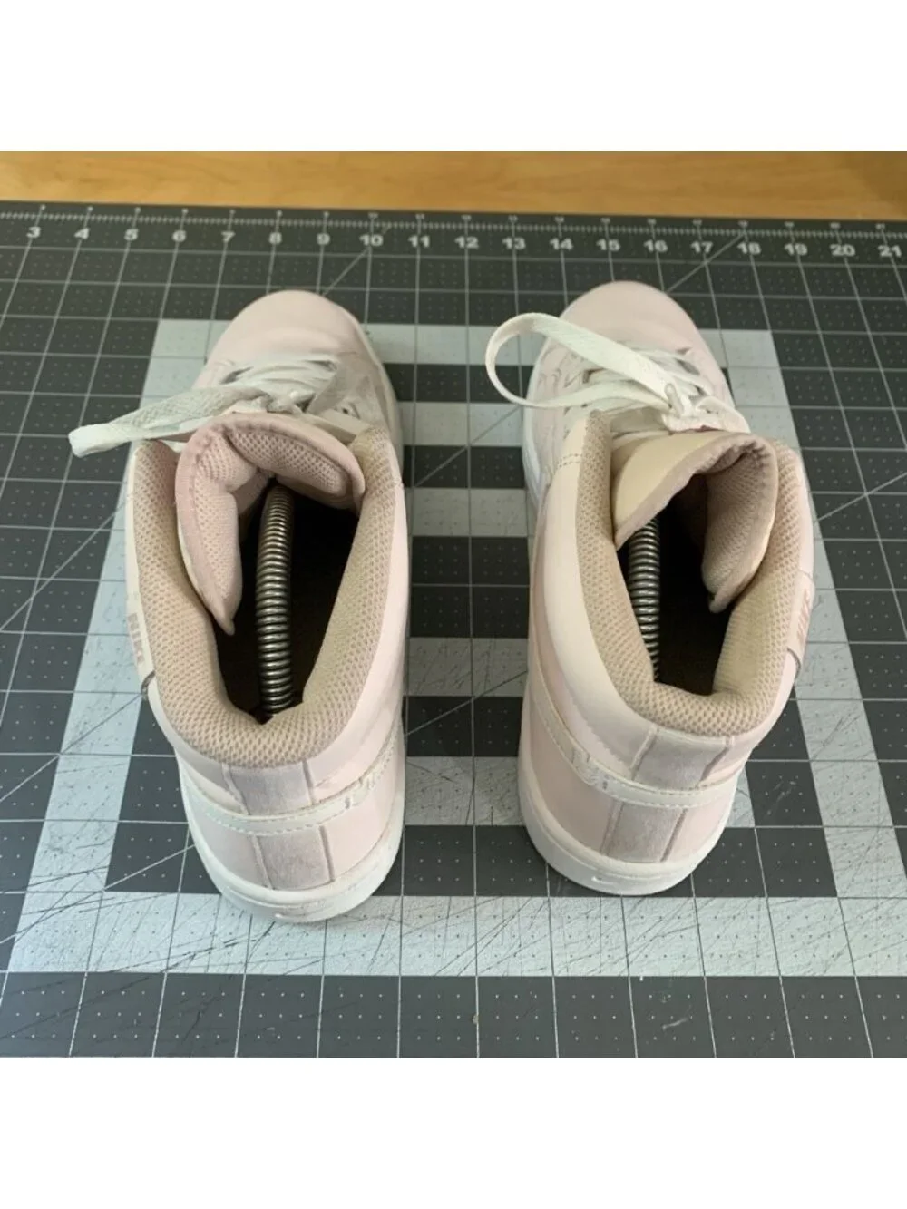 Nike Court Royale 2 Mid Sneakers Women's 8.5 Light Soft Pink Shoes FD0286-600